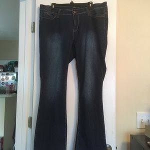Bootcut Jeans